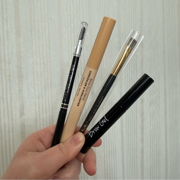 NIB🎉 Billion Dollar Brows The Best Brow Kit 4-in-1 Bundle - Picture 7 of 7